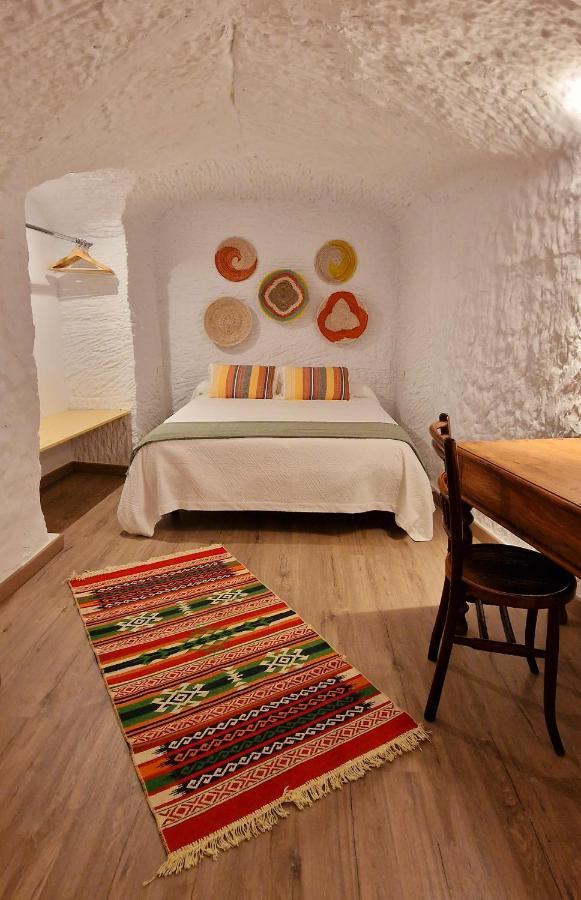 Cueva De La Higuera Villa Guadix Exteriör bild